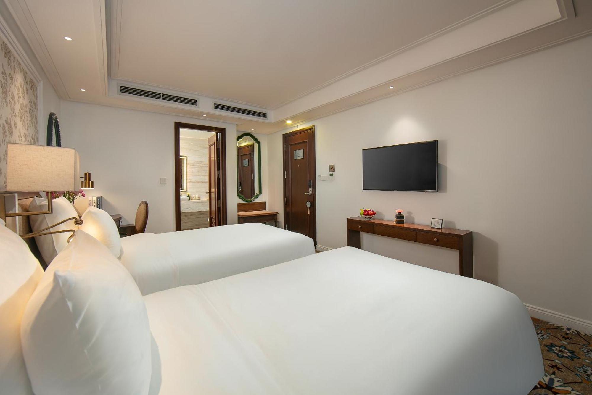The Oriental Jade Hotel Hanoi Esterno foto Deluxe Room